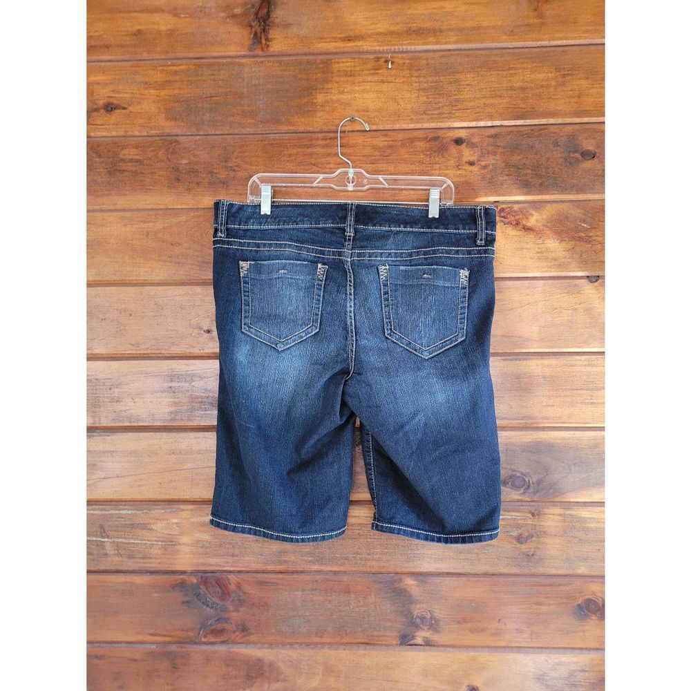 Torrid Jean Shorts - Picture 2 of 4